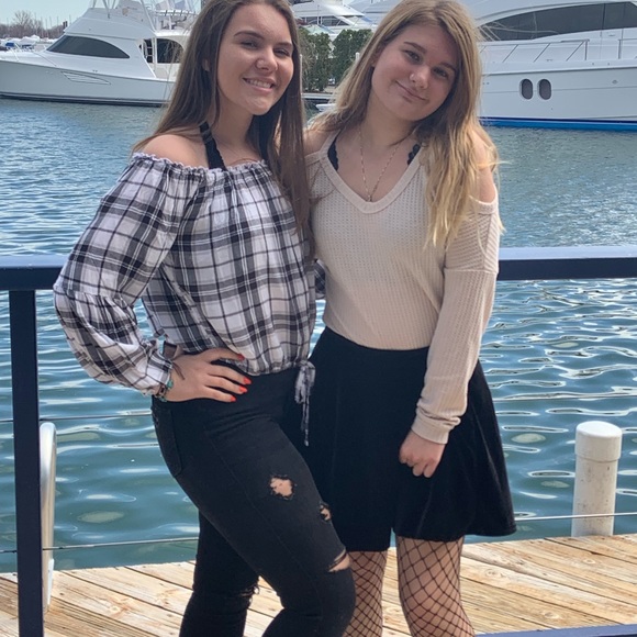 Meet your Posher, Joanna - Picture 2 of 16